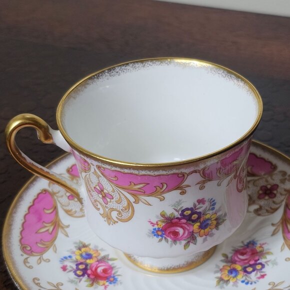 Abbeydale England Vintage Fine Bone China Tea Cup Saucer Set Pink Floral Design